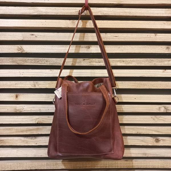 Boot & Rally Square Tote in Tobbaco